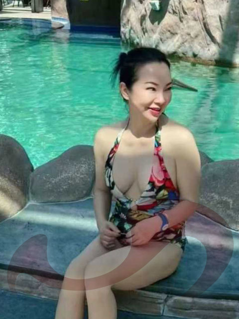 - Girls | Models | Callgirls: Caty, China Girl in Oberösterreich / Sattledt , Sportplatzstraße 6