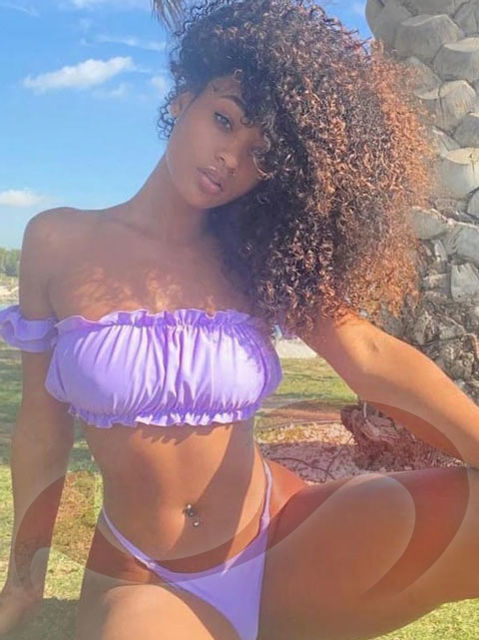  Tamara  in Ober&ouml;sterreich  / Pasching , Kremstal Bundesstra�e 5 