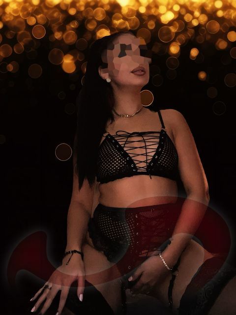  - Girls | Models | Callgirls:  Isabella  in Ober&ouml;sterreich  / Haid bei Ansfelden , Wiener Stra�e 33 