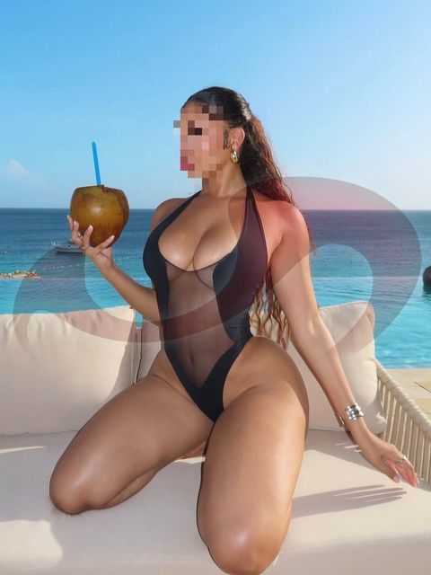  - Girls | Models | Callgirls:  Daily  in Oberösterreich  / Braunau , Neue Innbrckenstrae 1 