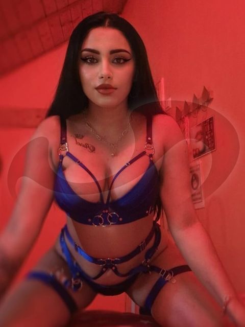 - Nightclubs | Nachtclubs: MAXIM GIRL RALUCA in Wien / Wien , Kärntnerstrasse 61