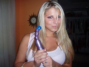 Single sucht erotischen Gegenpart für ihre erotischen Spielchen